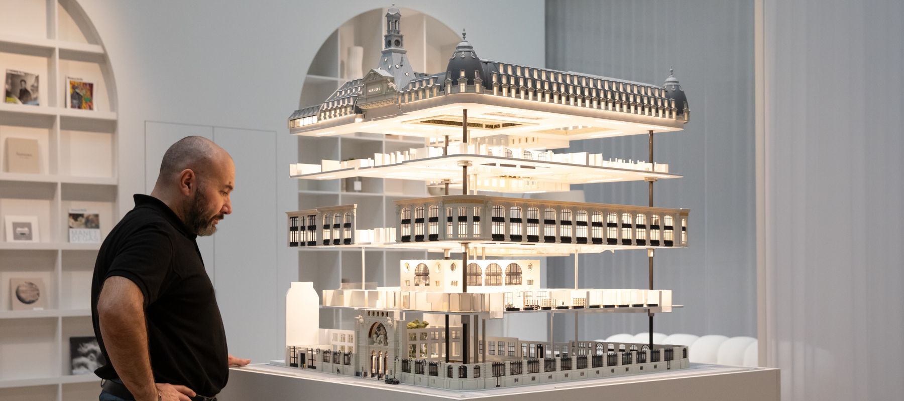 BNP Bergere, maquette télescopique du batiment
