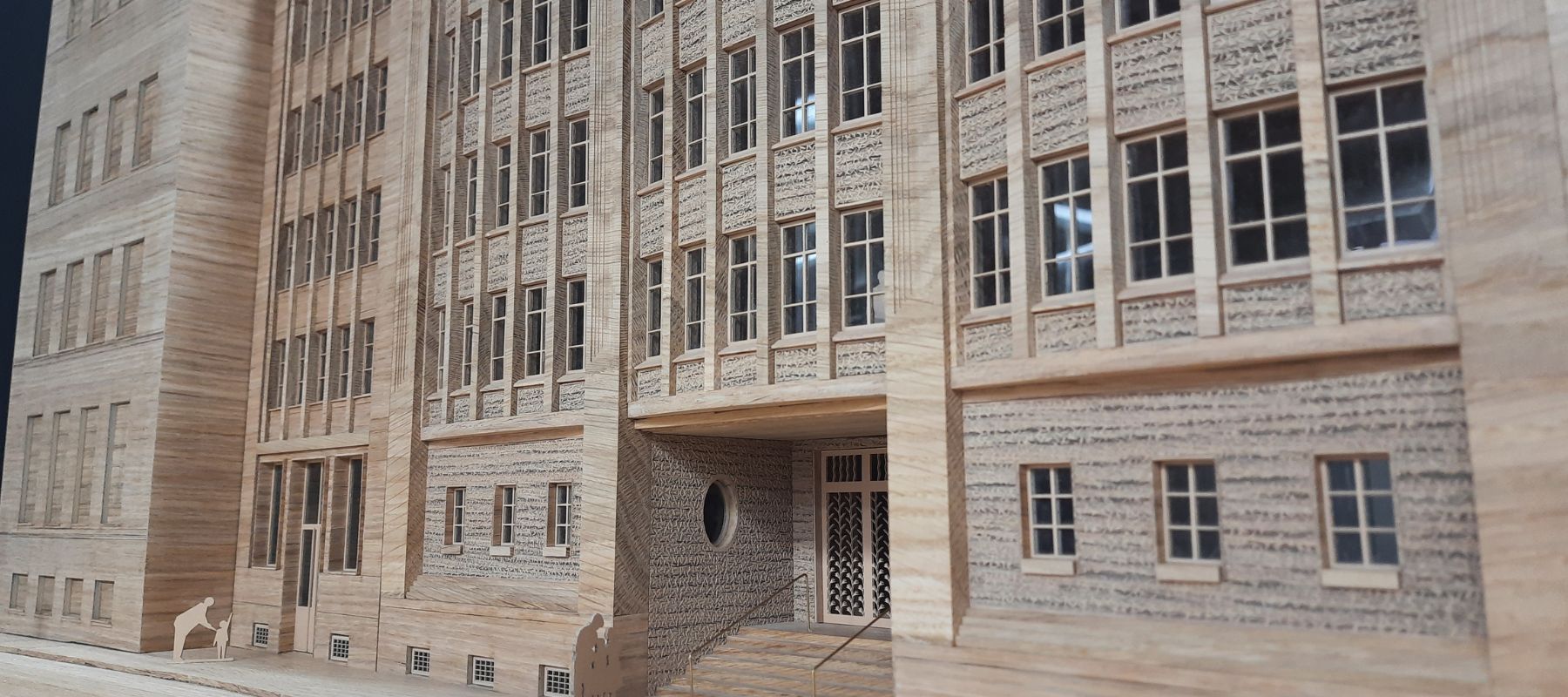 Rue du Temple façade